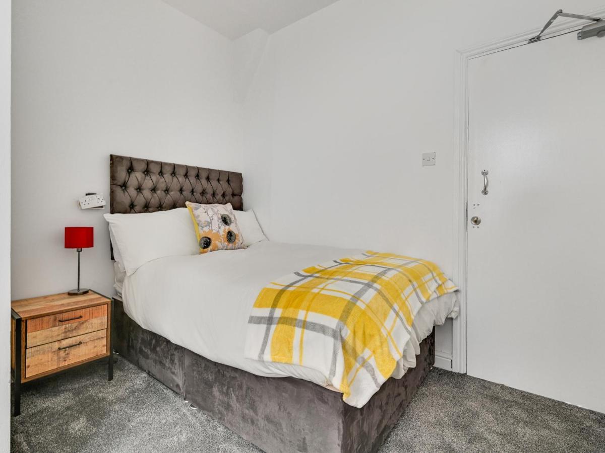 Albert View Rooms Salford  Eksteriør billede